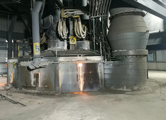 Mullite de gangue de charbon fondue dans un four à arc électrique de 4000 kVA, équipement de fusion de mullite, recyclage de déchets solides